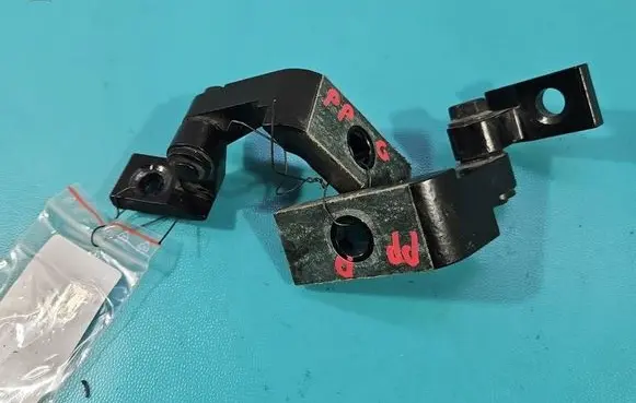 BMW i3 Front door hinge set 7266676 IMPRK1580158