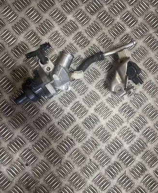 Toyota C-HR I Valve 9C05AJ0308