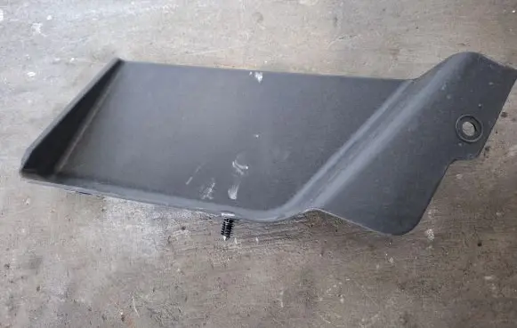 KIA Sportage Fender end trim 84121D9001