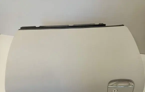 Mercedes-Benz R W251 Glove box A2516800291