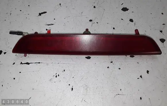 Skoda Octavia Mk2 (1Z) Third/center stoplight 1Z9945097C