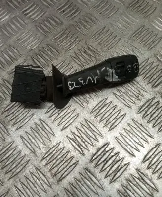BMW 5 E39 Wiper control stalk 8352013