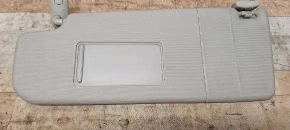 Skoda Octavia Mk2 (1Z) Sun visor 1Z0857551H