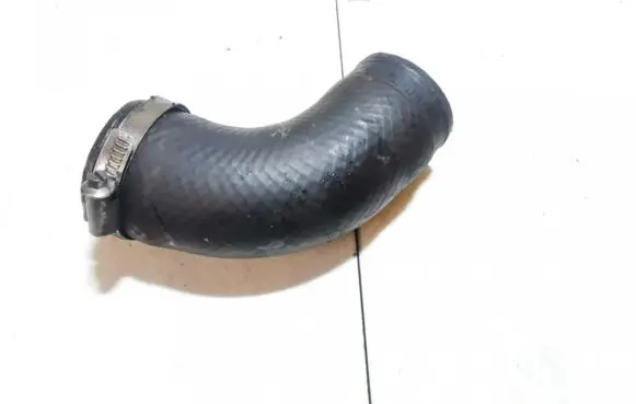 Nissan X-Trail T30 Intercooler hose/pipe