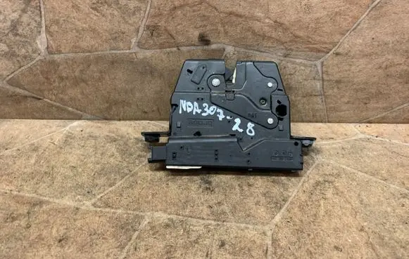BMW X3 F25 Tailgate/trunk/boot lock/catch/latch 921959