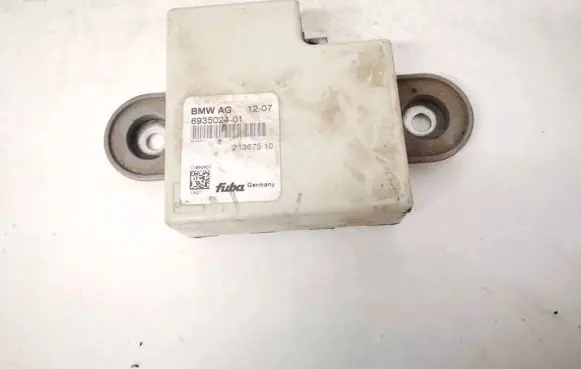 Antenna control unit