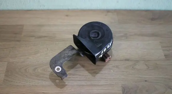 Volvo V50 Horn signal 0055306 A046522