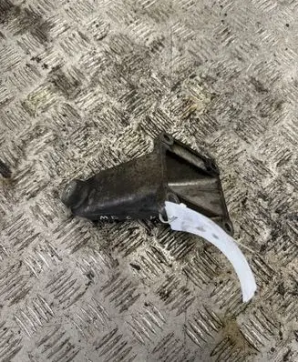 Mercedes-Benz C W202 Bracket in trunk/boot 