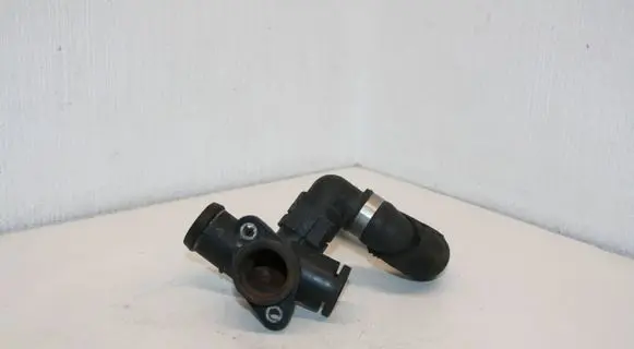 Audi A6 S6 C6 4F Engine coolant pipe/hose 06D121133A