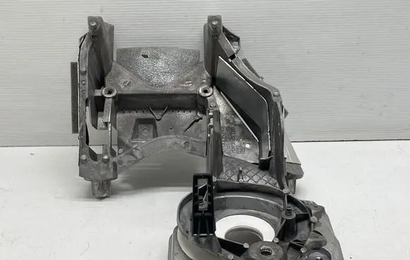 Volvo XC90 Brake pedal bracket assembly 31369427 31393865