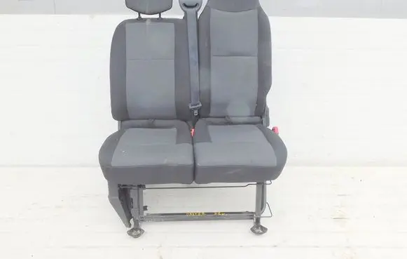 Renault Master III Front double seat 195423