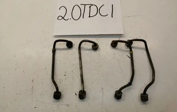 Ford Transit Fuel injector supply line/pipe 
