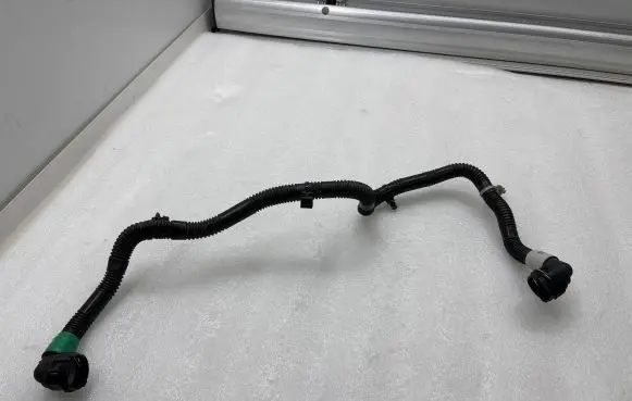 Tesla Model X Coolant pipe/hose 158570700E