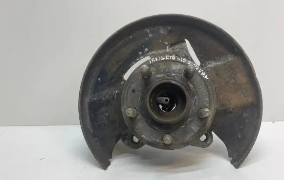 Opel Insignia A Front wheel hub