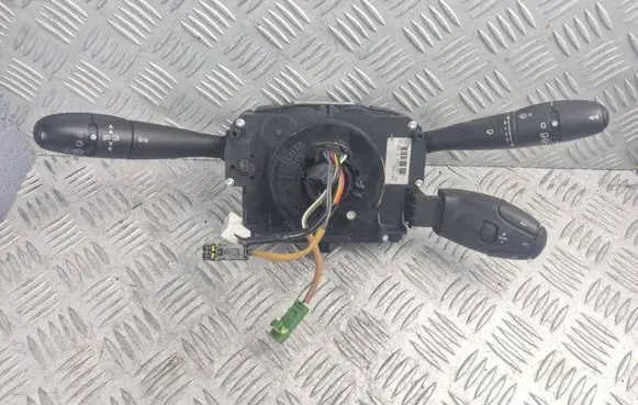Peugeot 207 Wiper turn signal indicator stalk/switch 96630724XT 3367389 204070