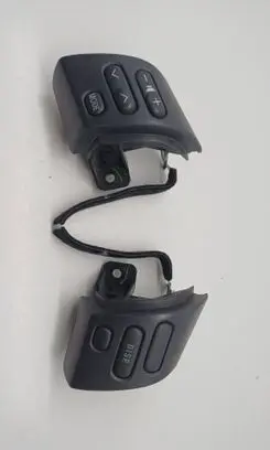 Toyota Corolla Verso AR10 Steering wheel buttons/switches 