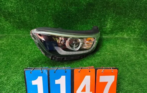 KIA Stonic Headlight/headlamp 
