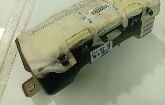 Fiat Freemont Passenger airbag 