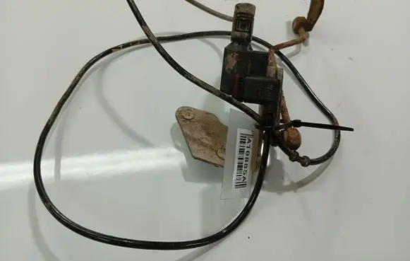 Mercedes-Benz CLS C219 Front height sensor lever A0105427717
