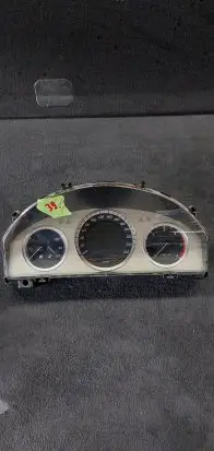 Mercedes-Benz C W204 Speedometer (instrument cluster) A2049004500 A2045422600 00ZGS001