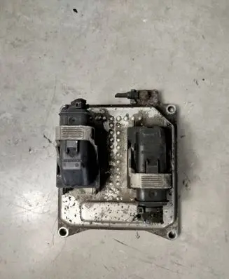 Opel Astra J Engine control unit/module 55564081