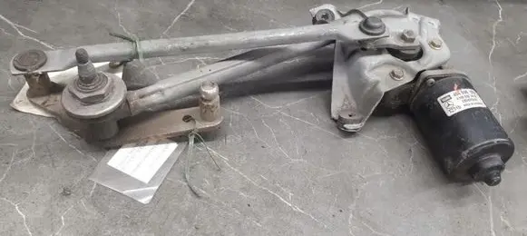 Mercedes-Benz A W168 Front wiper linkage A1688240405