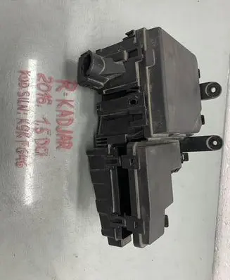 Renault Kadjar Fuse box cover 