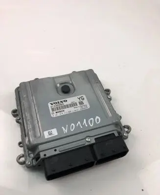 Volvo XC60 Engine control unit/module ECU 31336983 0281018414