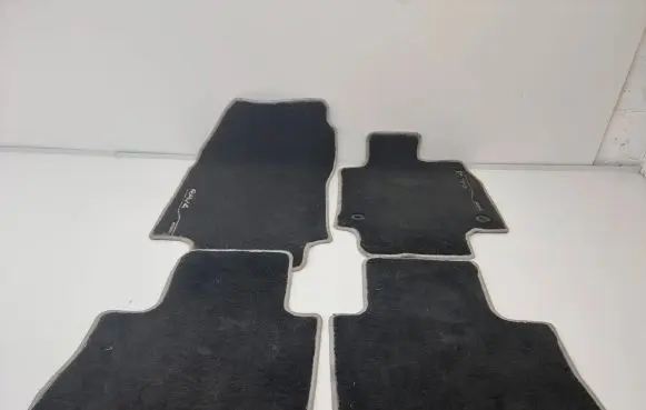 Toyota RAV 4 (XA50) Car floor mat set 