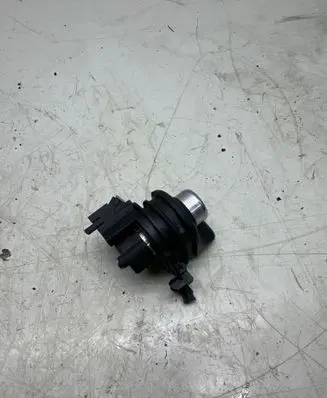 Volkswagen Fox Coupe door lock (next to the handle) 5Z6827774