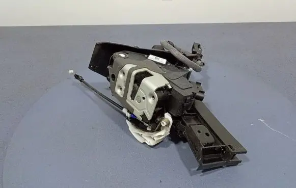 Ford Focus ST Rear door lock BM5AA26413AG