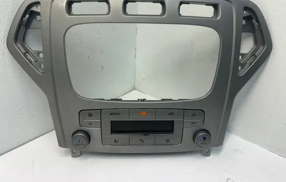 Ford S-MAX Climate control unit 7S7T18C612AF W8GB38144