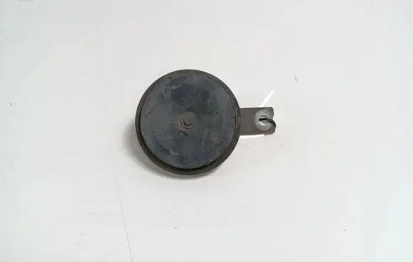 Toyota Auris 150 Horn signal 8652002150