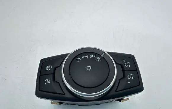 Ford Focus Light switch G0GMA