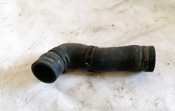 Ford Galaxy Engine coolant pipe/hose