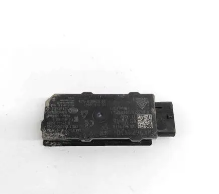 Audi Q4 Sportback e-tron Keyless system antenna 5WA962133B 5ZA013855