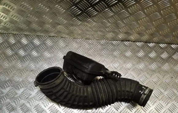 Nissan Navara D40 Turbo air intake inlet pipe/hose