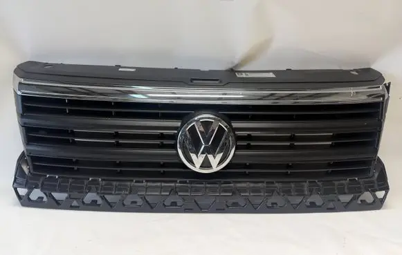 Volkswagen Crafter Front bumper upper radiator grill 7C0853653
