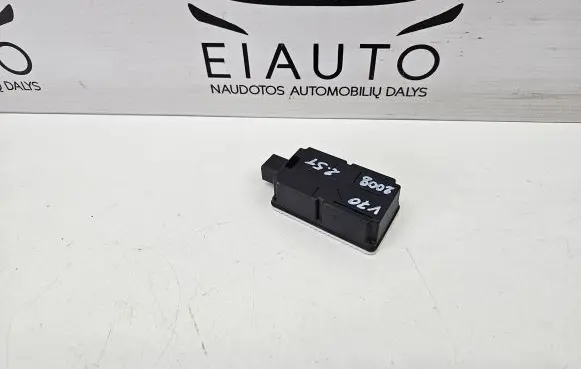 Volvo V70 Door central lock control unit/module 31252988
