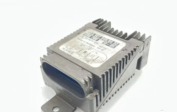 Mercedes-Benz CL C215 Coolant fan relay A0275456432