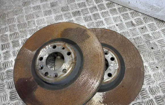 Peugeot 3008 III Front brake disc