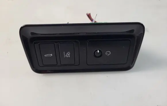 Jaguar XF X260 Tailgate opening switch GX7311654HC 1ADSAX760B