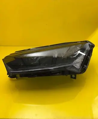 Skoda Enyaq iV Headlight/headlamp 5LB941015H