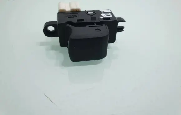 Nissan Micra Electric window control switch