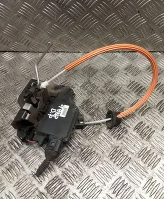 Audi A3 S3 8P Front door lock 4E1837016