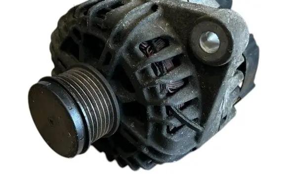 Opel Insignia A Generator/alternator 13502582 2650800A