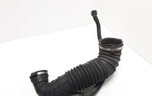 Audi Q5 SQ5 Intercooler hose/pipe 03G129629D