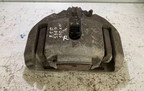 BMW 5 F10 F11 Front brake caliper