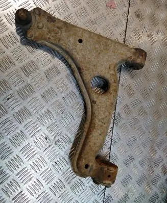 Opel Astra H Front lower control arm/wishbone