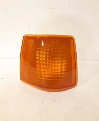 Audi 80 90 S2 B4 Front indicator light